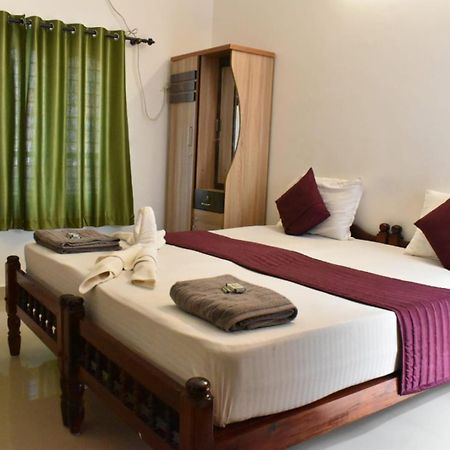 Le Coco Beach Resort Varkala Exterior photo