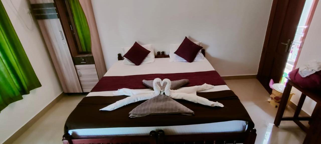 Le Coco Beach Resort Varkala Room photo
