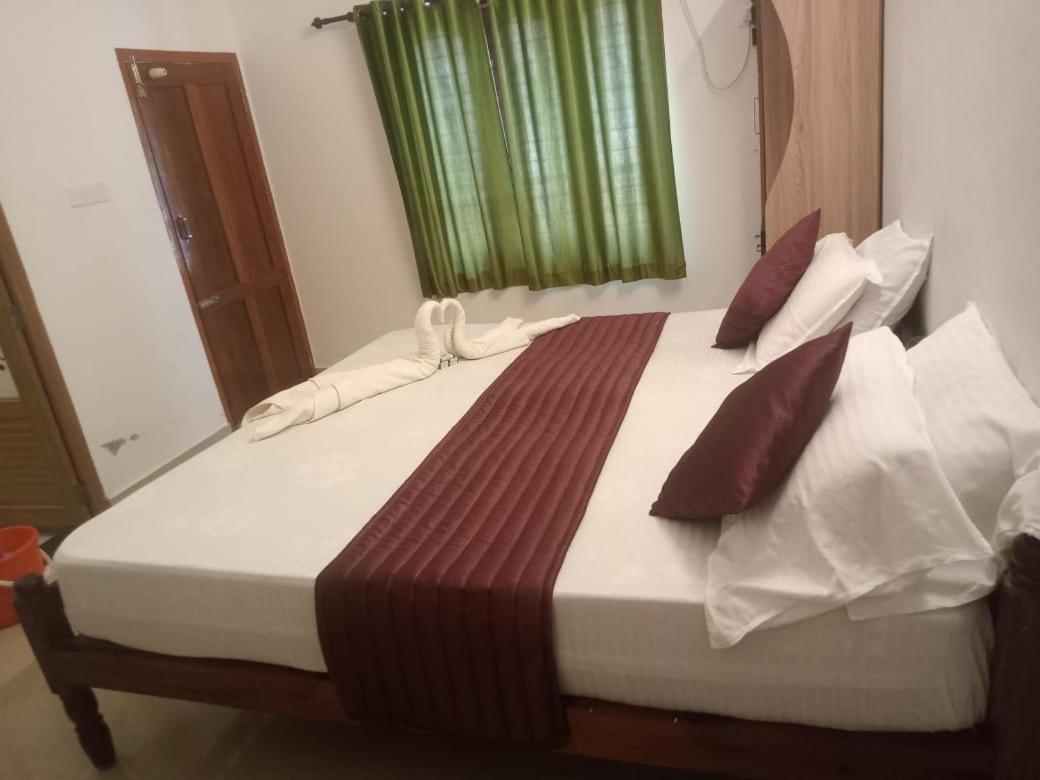 Le Coco Beach Resort Varkala Exterior photo